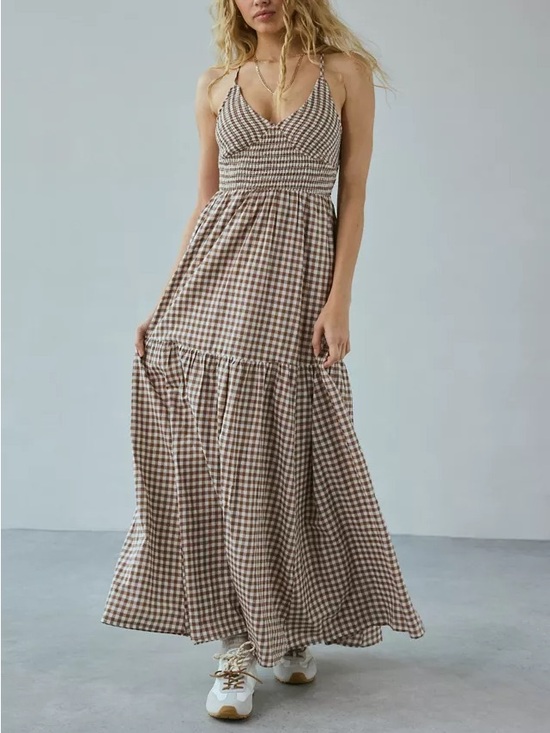 Kimchi Blue Dresses & Skirts - NWOT Kimchi Blue Renee Smocked Maxi Dress